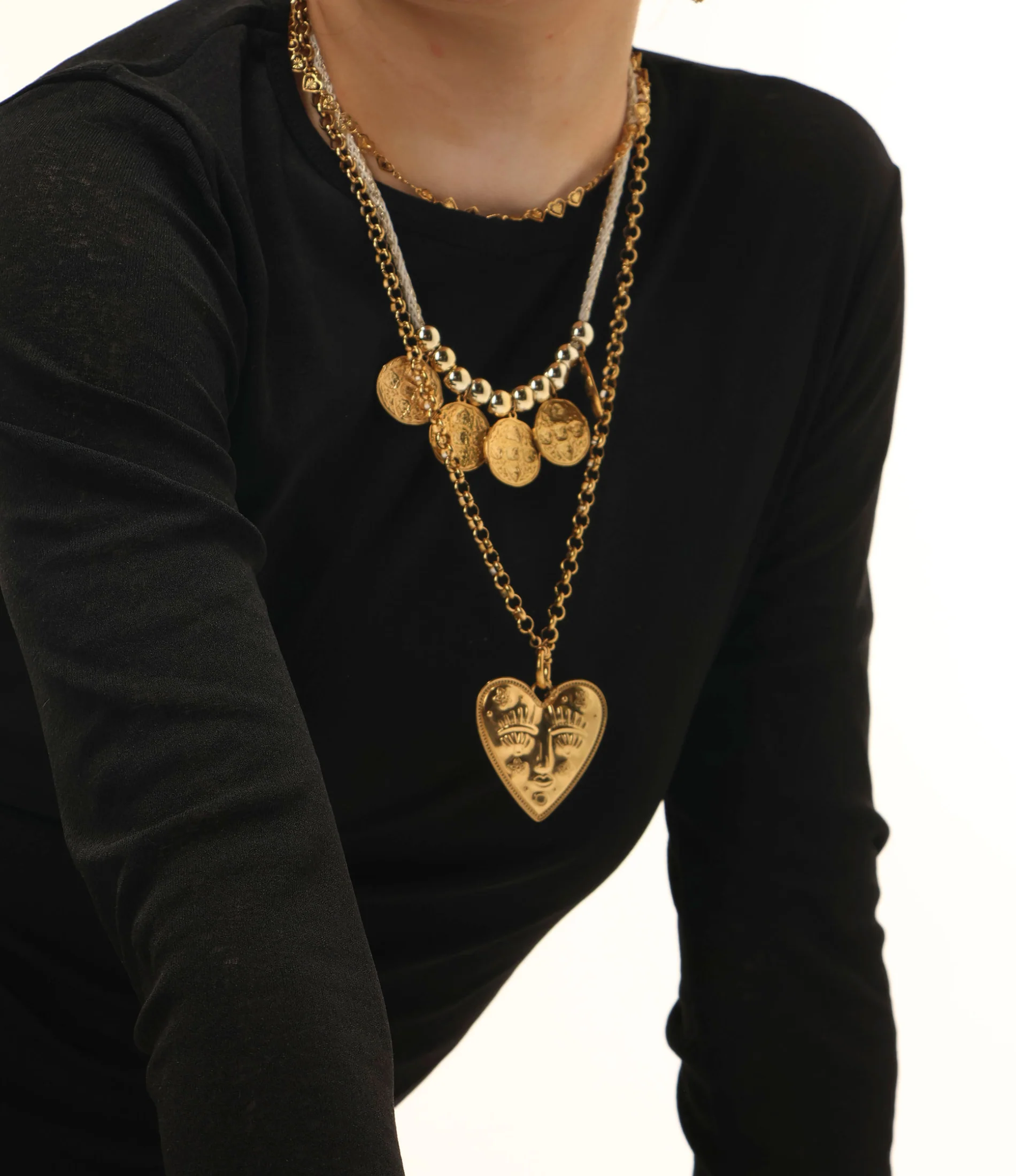 SOLARIE NECKLACE - Image 3